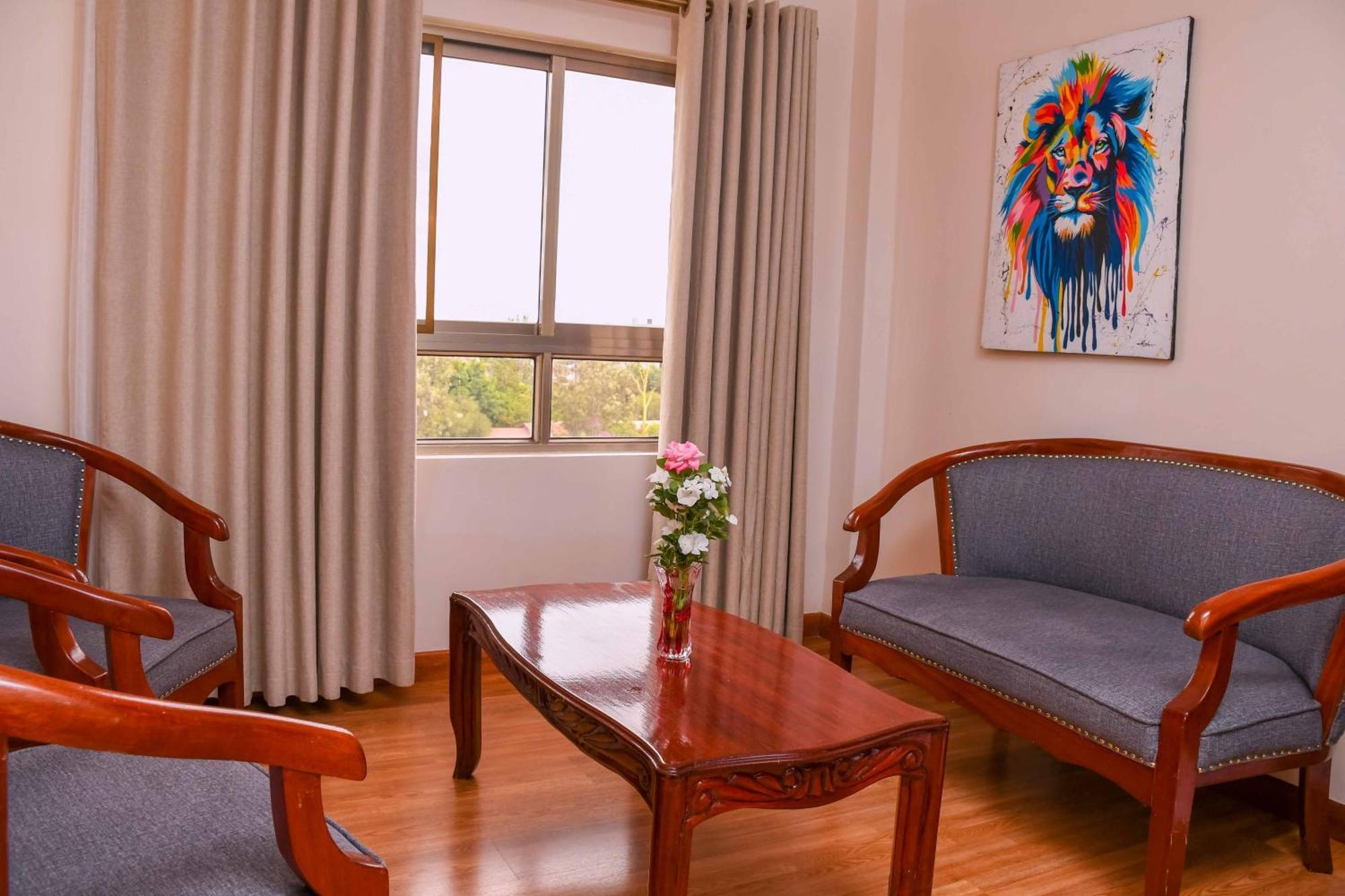 Buraha Zenoni Hotel And Resort นาคูรู ภายนอก รูปภาพ