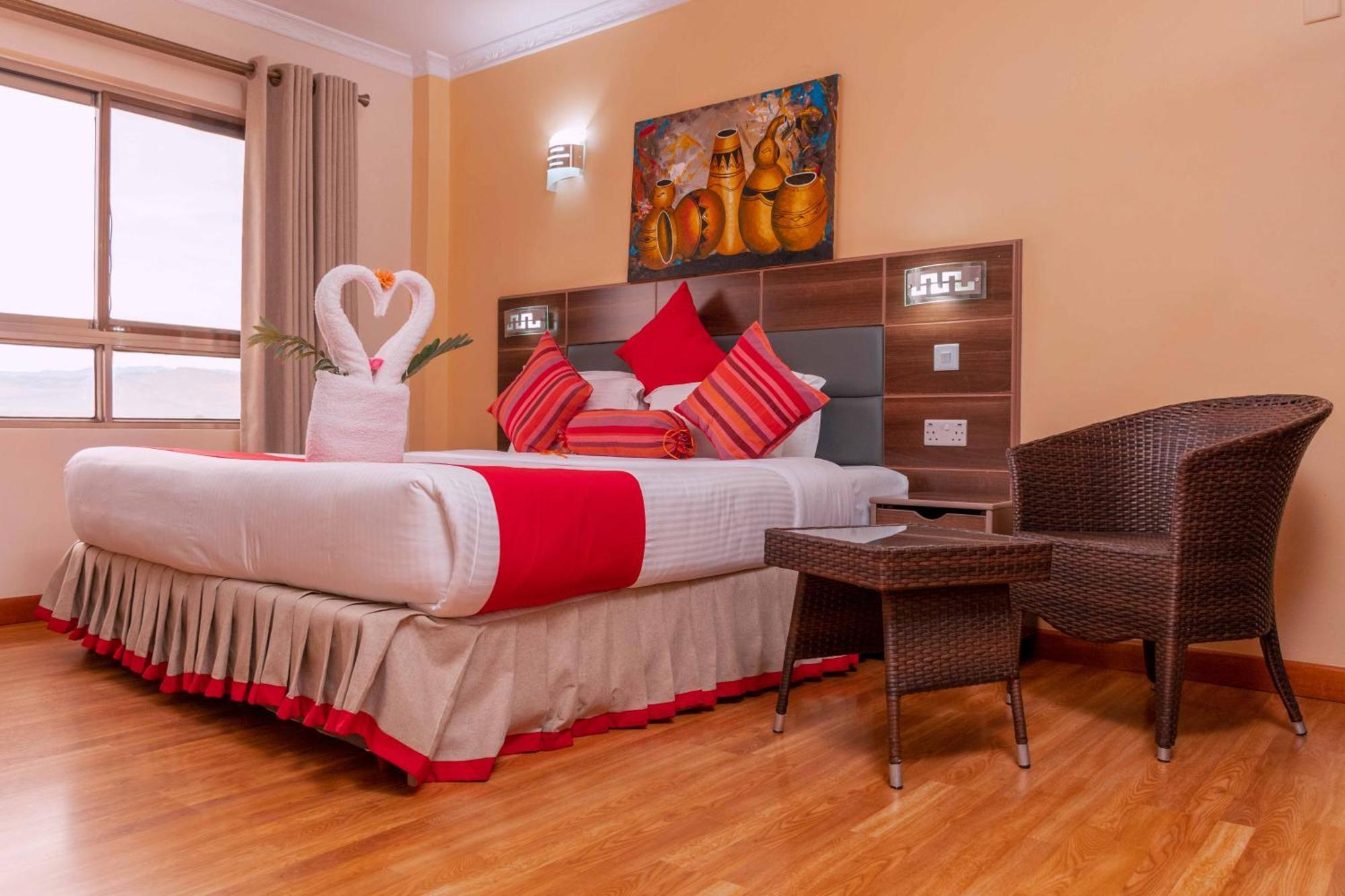 Buraha Zenoni Hotel And Resort นาคูรู ภายนอก รูปภาพ