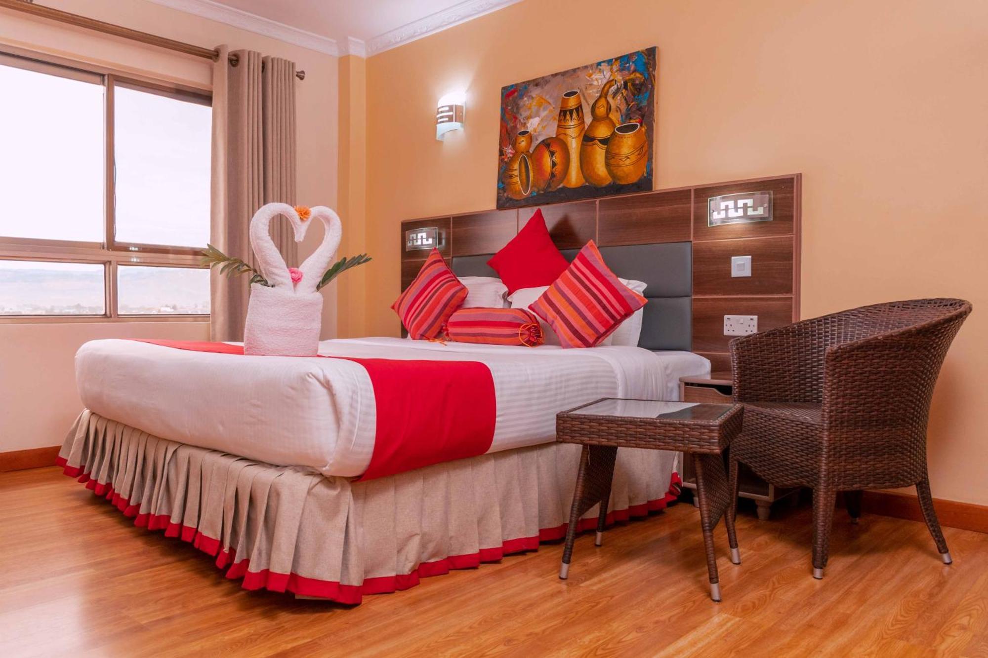 Buraha Zenoni Hotel And Resort นาคูรู ภายนอก รูปภาพ
